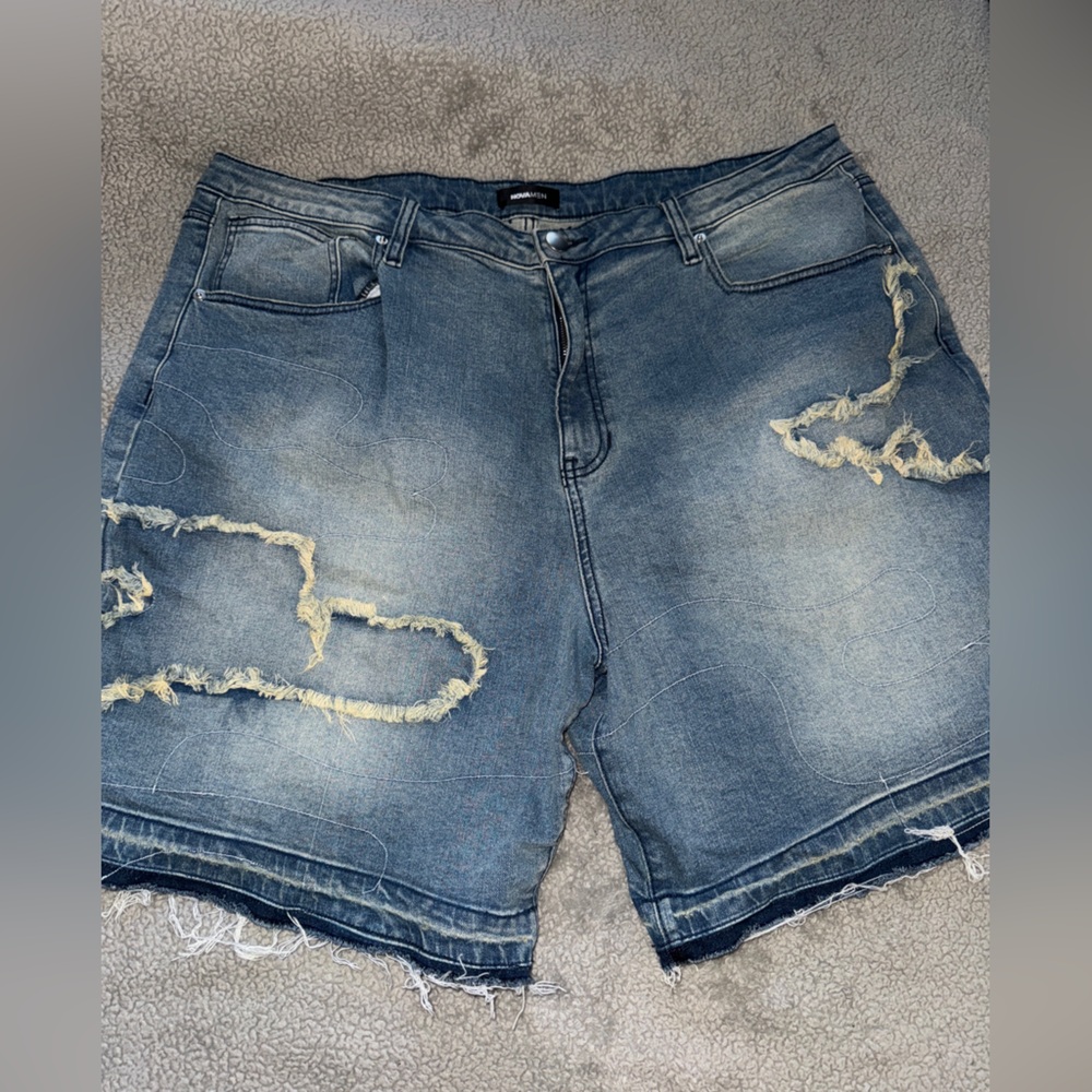 Men’s forever 21 Jean shorts worn once